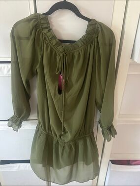 Edikted Olive Green romper size med
